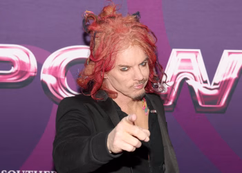 Carrot Top Released from Hospital, Health Improving